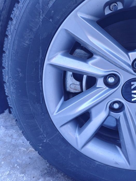 Диск с шинами 16