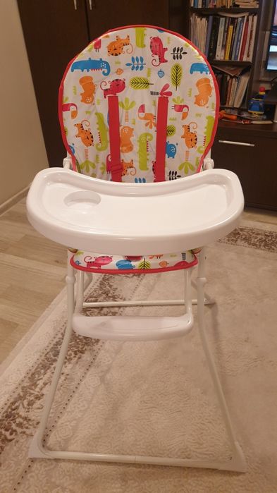 Patut din lemn cu saltea si lada