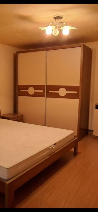 Set mobilier dormitor complet-pat matrimonial 180cm+dulap mare+2 noptiere+masuta machiaj