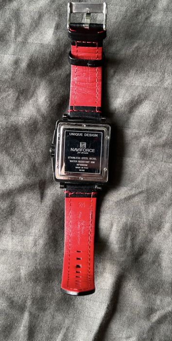 Часовник Naviforce NF9065M + подарък