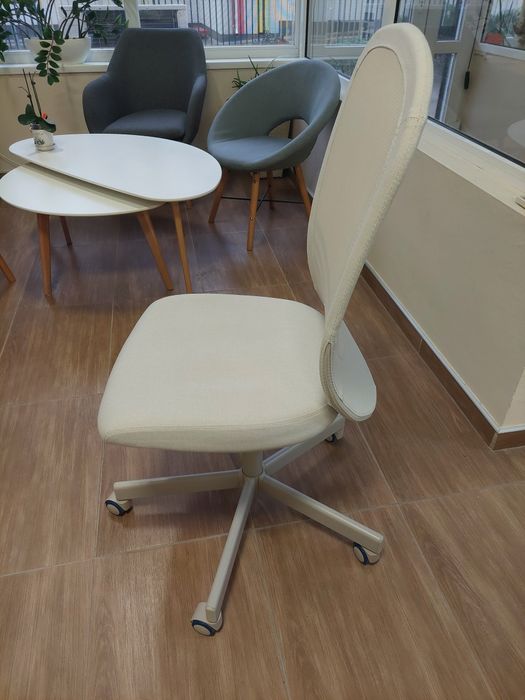 Офис/Работен стол