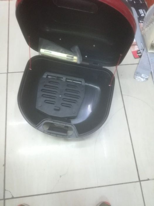 Cutie Portbagaj Medie pentru o casca