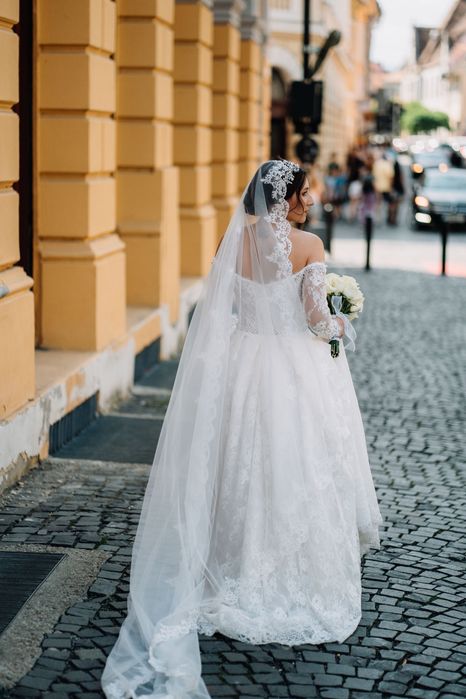 Rochie de mireasă din dantelă