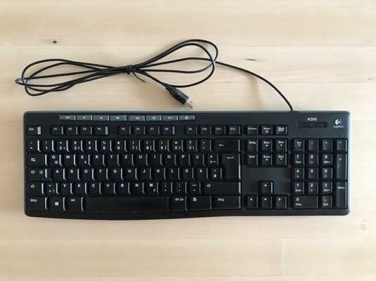 Клавиатура Logitech Media K200, USB, черна гр. Плевен Широк център • OLX.bg