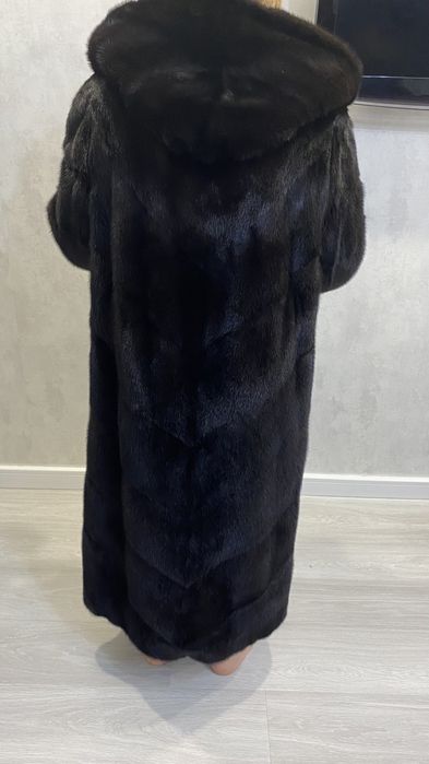 Шуба норковая новая