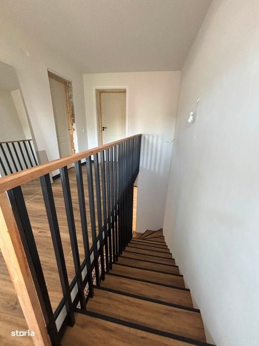 Casa D+P+M 7 camere, 313 mp utili,962 mp teren, Zona Ocolis