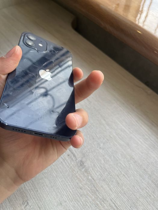 Iphone 12 sotiladi