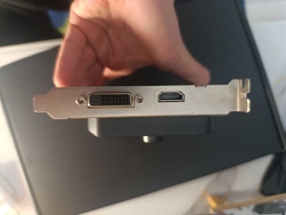 Видеокарта GTX 1650