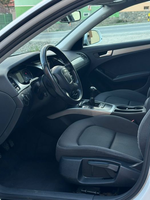 AUDI A4 2009 — imagine 25