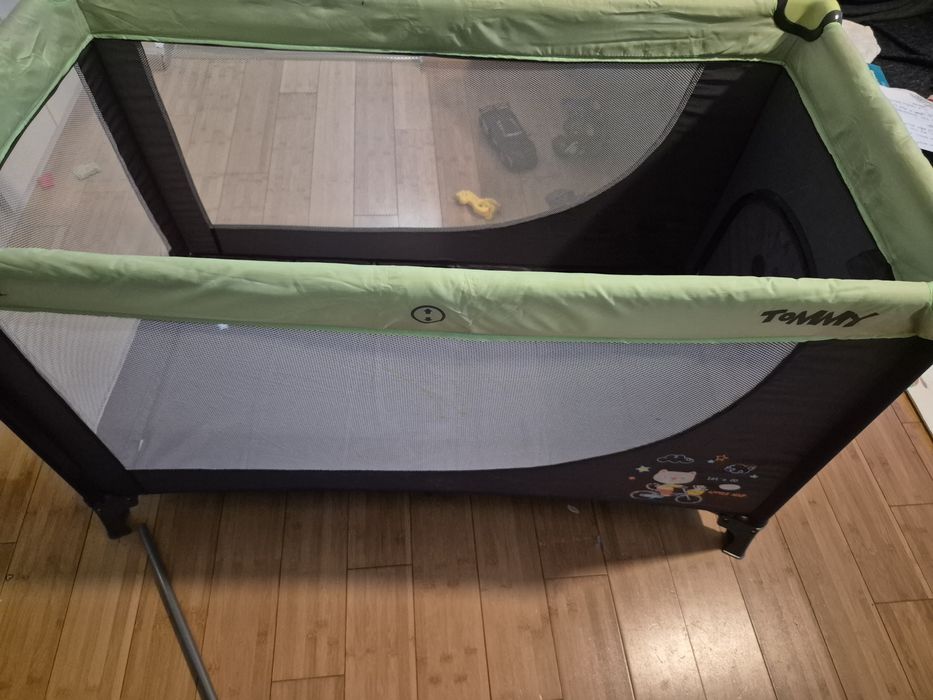 Pătuț plabil  pt bebeluși