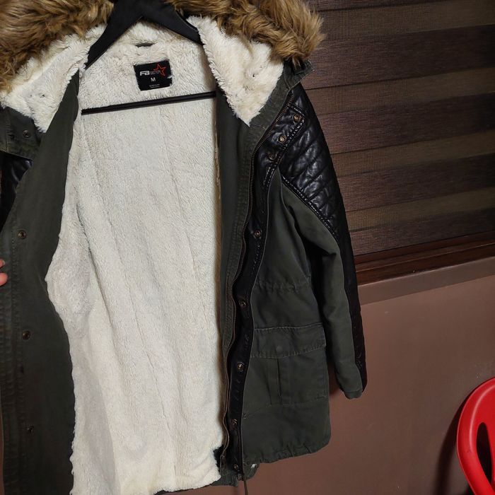 Дамско зимно яке. FB Sister Размер М