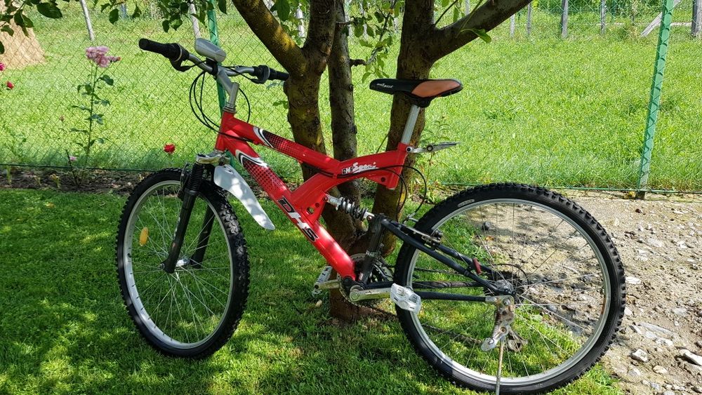 Bicicletă Mountain Bike DHS Stare, impecabil