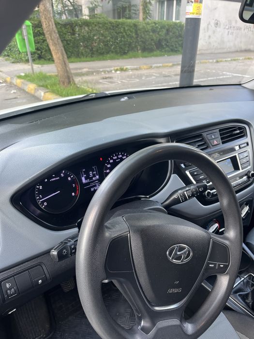 Hyundai i20  2016 ( stare buna)