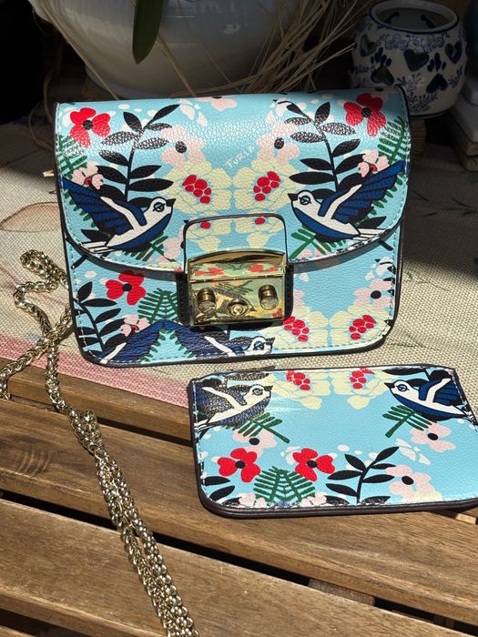 Малка чантичка с портмоне