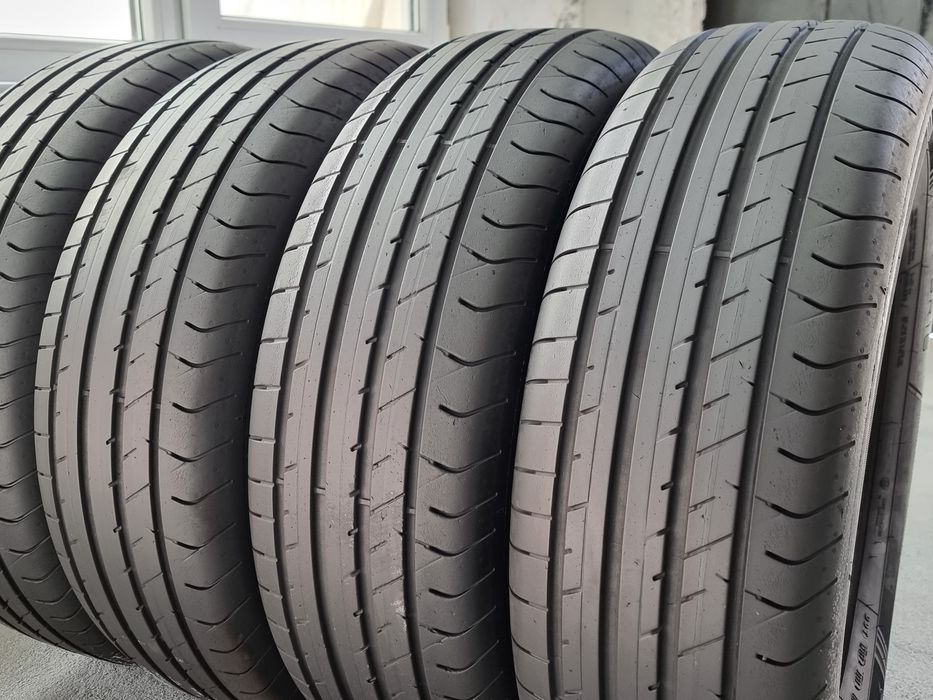 "Dot 24" 215/65/16 Dunlop 4Броя: 230€ 6.5мм