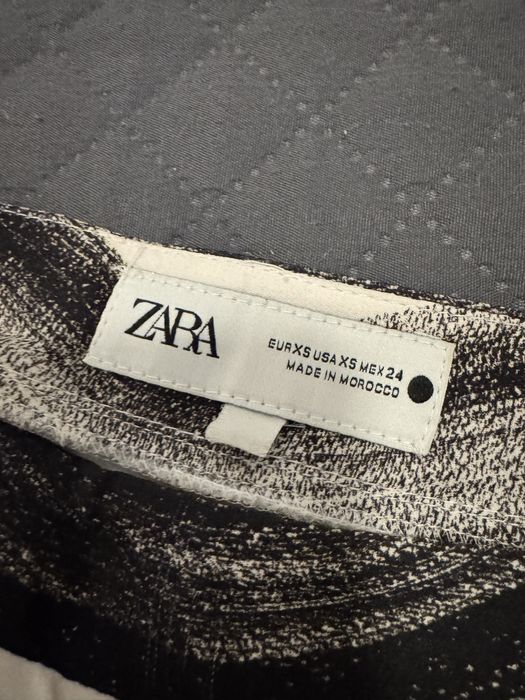 ZARA midi рокля 3/4 ръкав