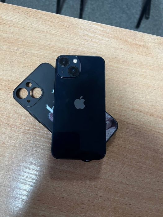 Продам Iphone 13 mini 256