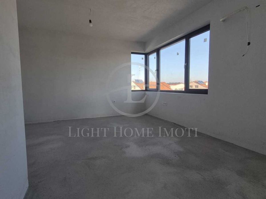 Продава се Къща в с. Златитрап, Област Пловдив - 263 кв.м за 702 €/кв.м - Снимка #7