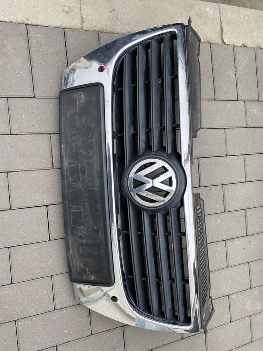 Grila passat b6 originala