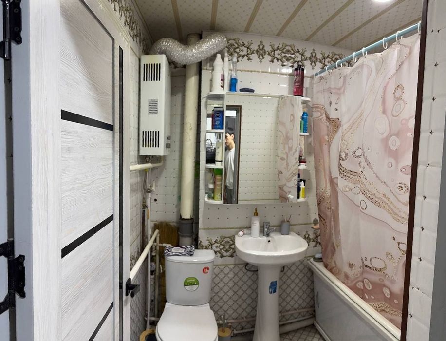 3 xonali uy sotiladi ximpaselkada arintir "Imoshka"  kafesi