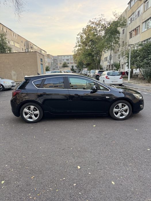 OPEL Astra 2010 — imagine 4