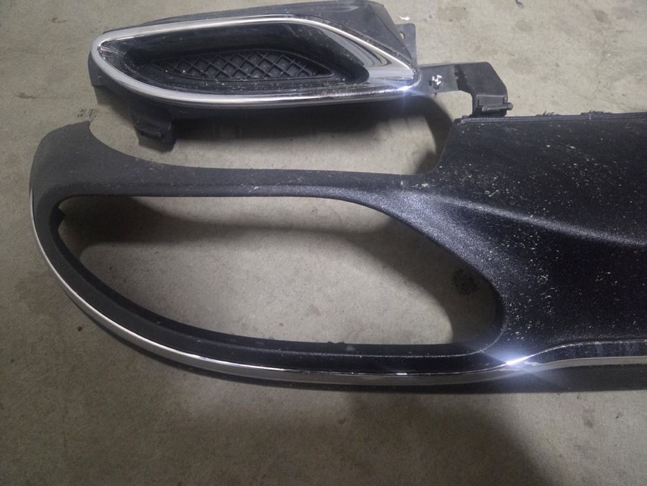 Спойлер с накрайници за Мерцедес