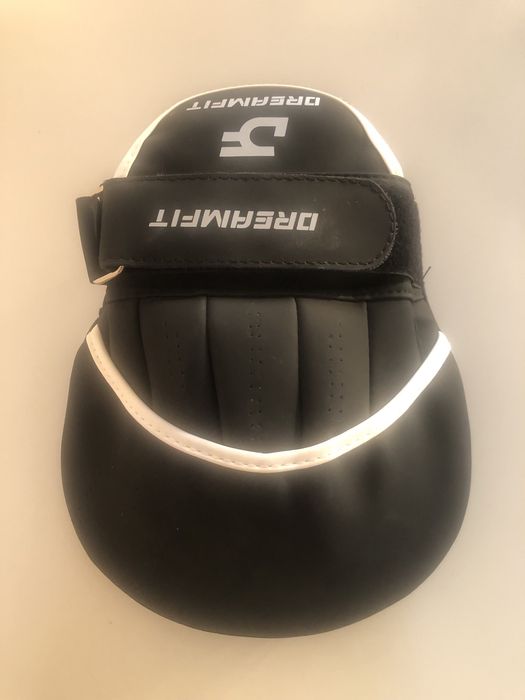 Боксерская лапа Dreamfit