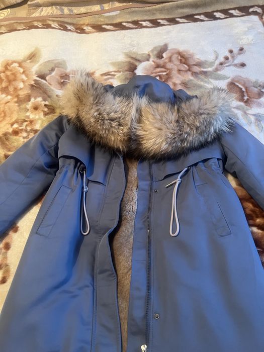 Продам парку, б/у.