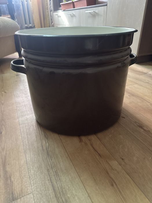 Кастрюля Коричневая