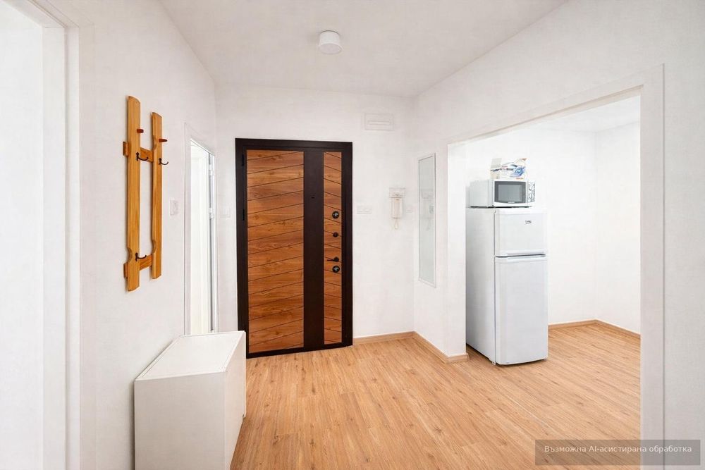 Тристаен апартамент под наем в Център