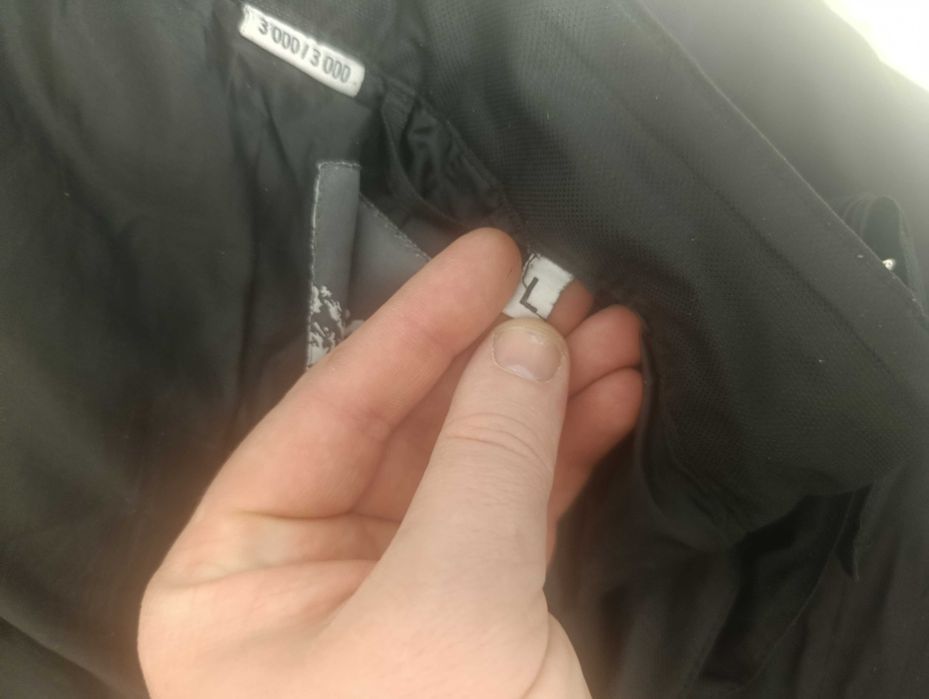 Продам горнолыжные штаны и варижки