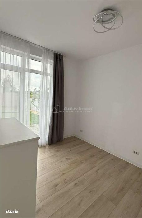 Casa parter moderna - Ostratu - 4 camere - 2 bai - 90mp - 390mp curte