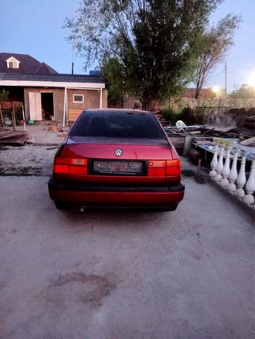 Машина Volkswagen Vento 92жылғы