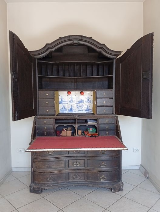 Старинен секретер / бюро