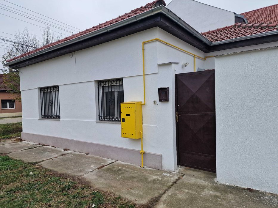 Casa cu teren  de vanzare - Str. Adam Muller Guttenbrunn , ARAD