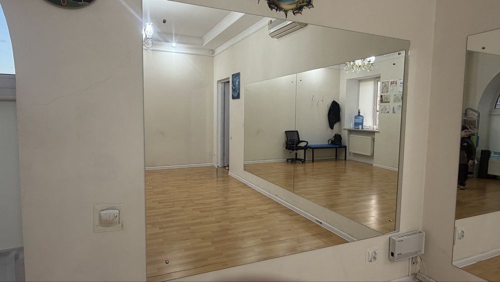 Продам зеркала 180*140 и 175*160