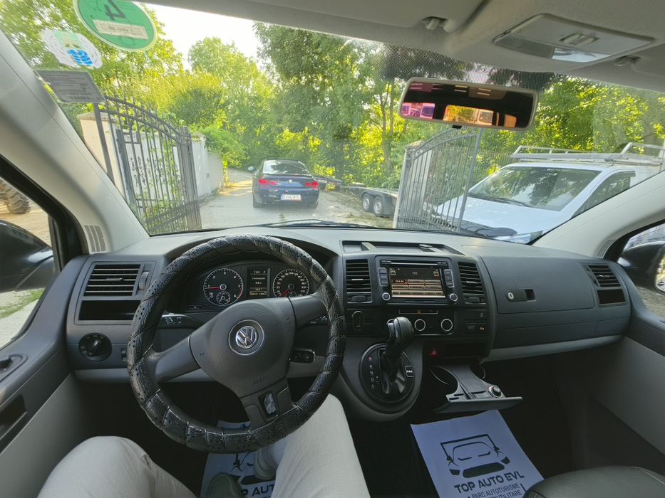 Volkswagen Transporter T5 FACELIFT LONG 2Xculisante 2.0TDI 180CP 5locuri 2011 EURO5 RATE / GARANTIE