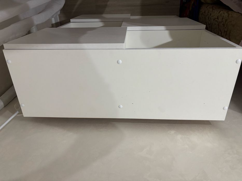 Шкаф напольный компактыный.