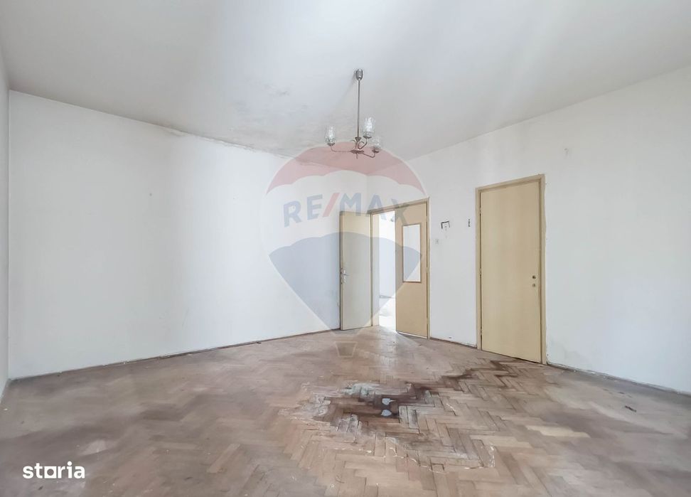 Vanzare Apartament 3 Camere, 2 Balcoane+2 Boxe, Universitate-P. Romana