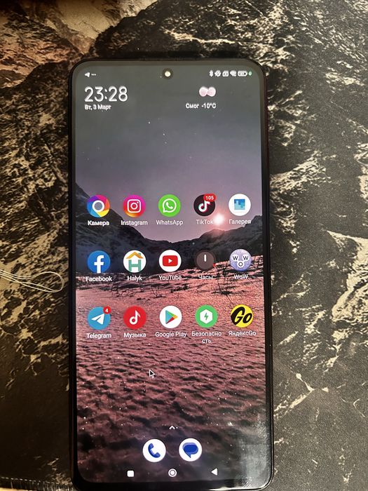 poco x4 pro экран