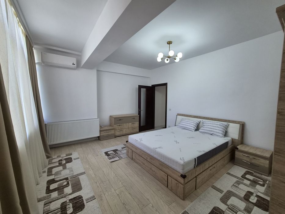 Închiriez apartament cu două camere în bloc nou mobilat și utilat