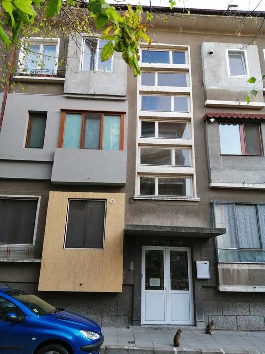 Продава се Многостаен апартамент в Свищов - 103 кв.м за 396 €/кв.м - Снимка #4