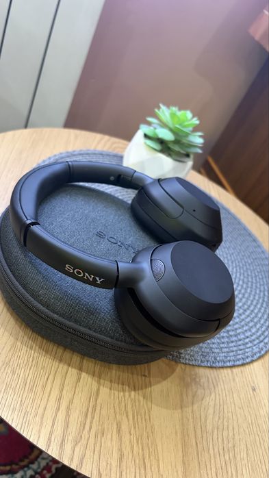 SONY  ULT Headphones