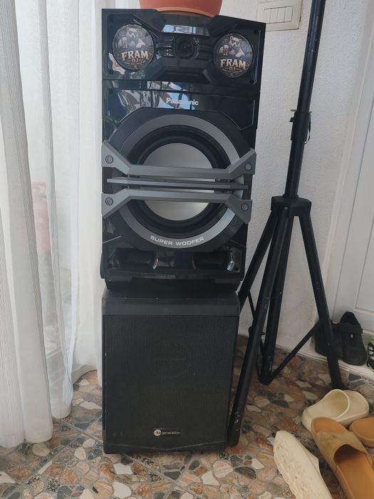 Boxe cu amplificator sistem audio