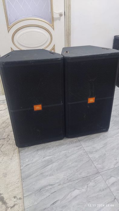 JBL колонка динамик