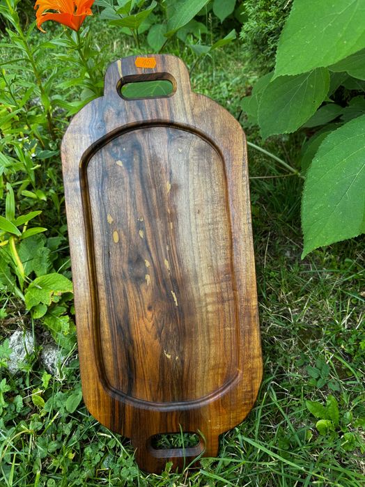 Ръчно израработени плата за сервиране