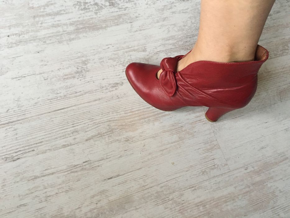 Испански боти