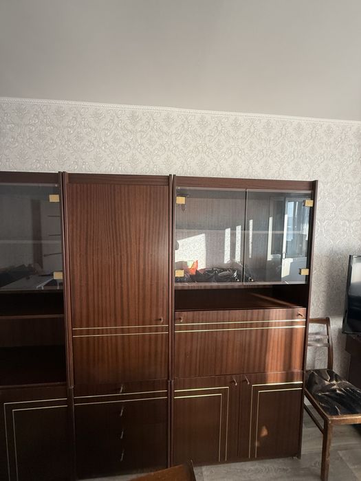 Продам стенку в хорошем состоянии