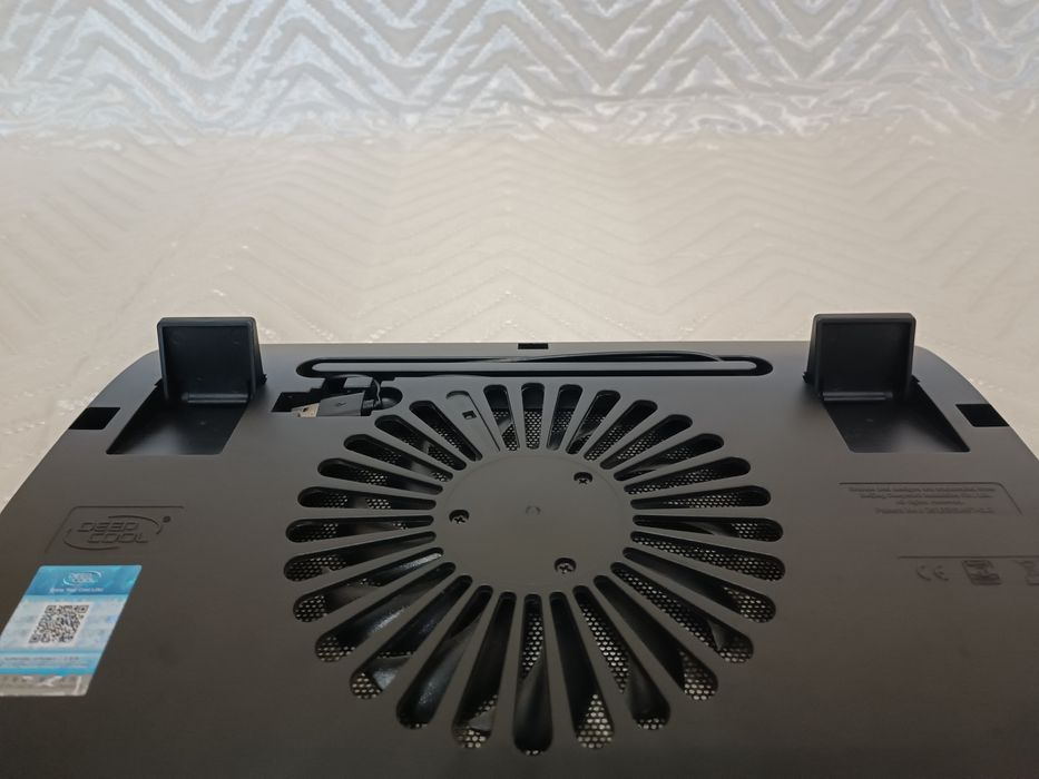 Охладител за лаптоп