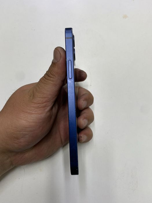 Iphone 12  (128GB) в идеальном состояний